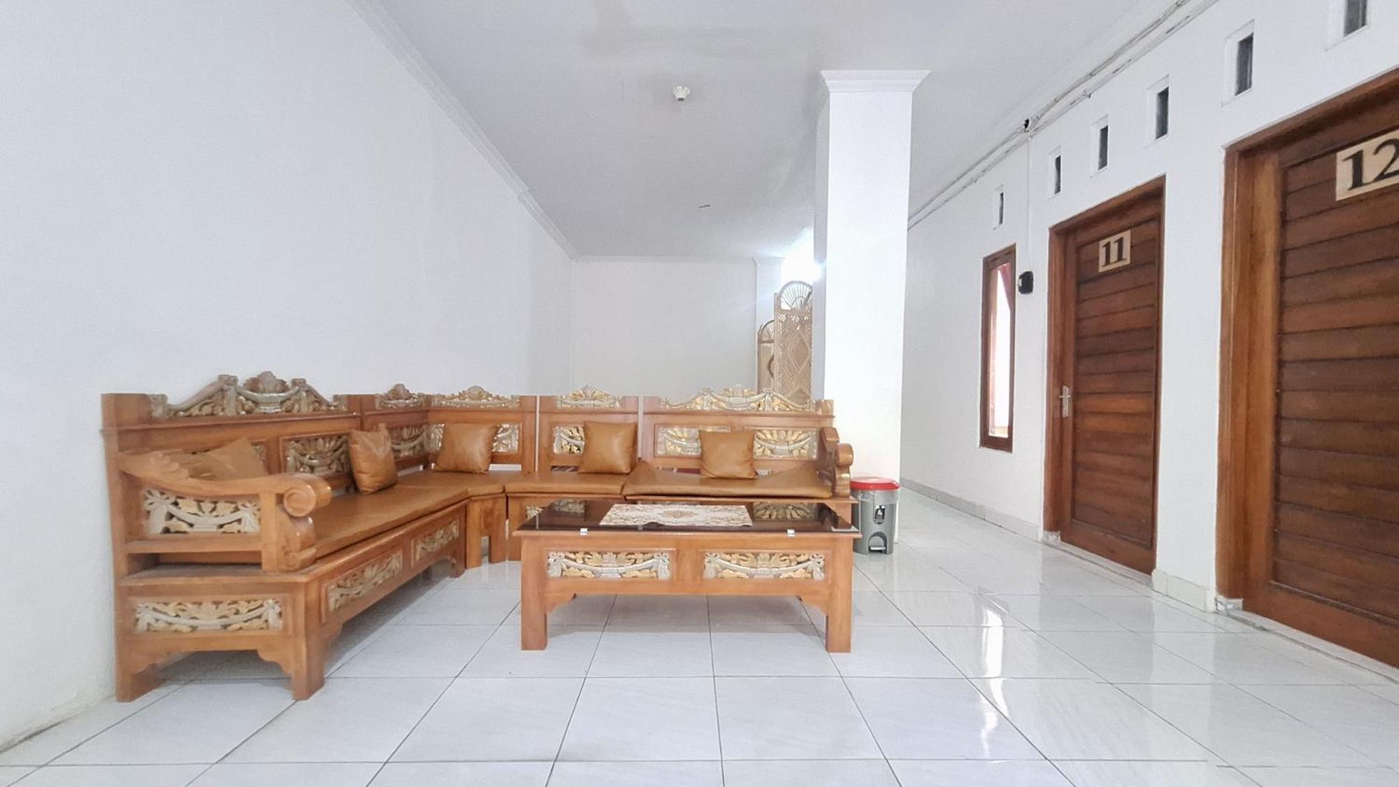 Ngabean Reddoorz Syariah At Falisha Umy מראה חיצוני תמונה